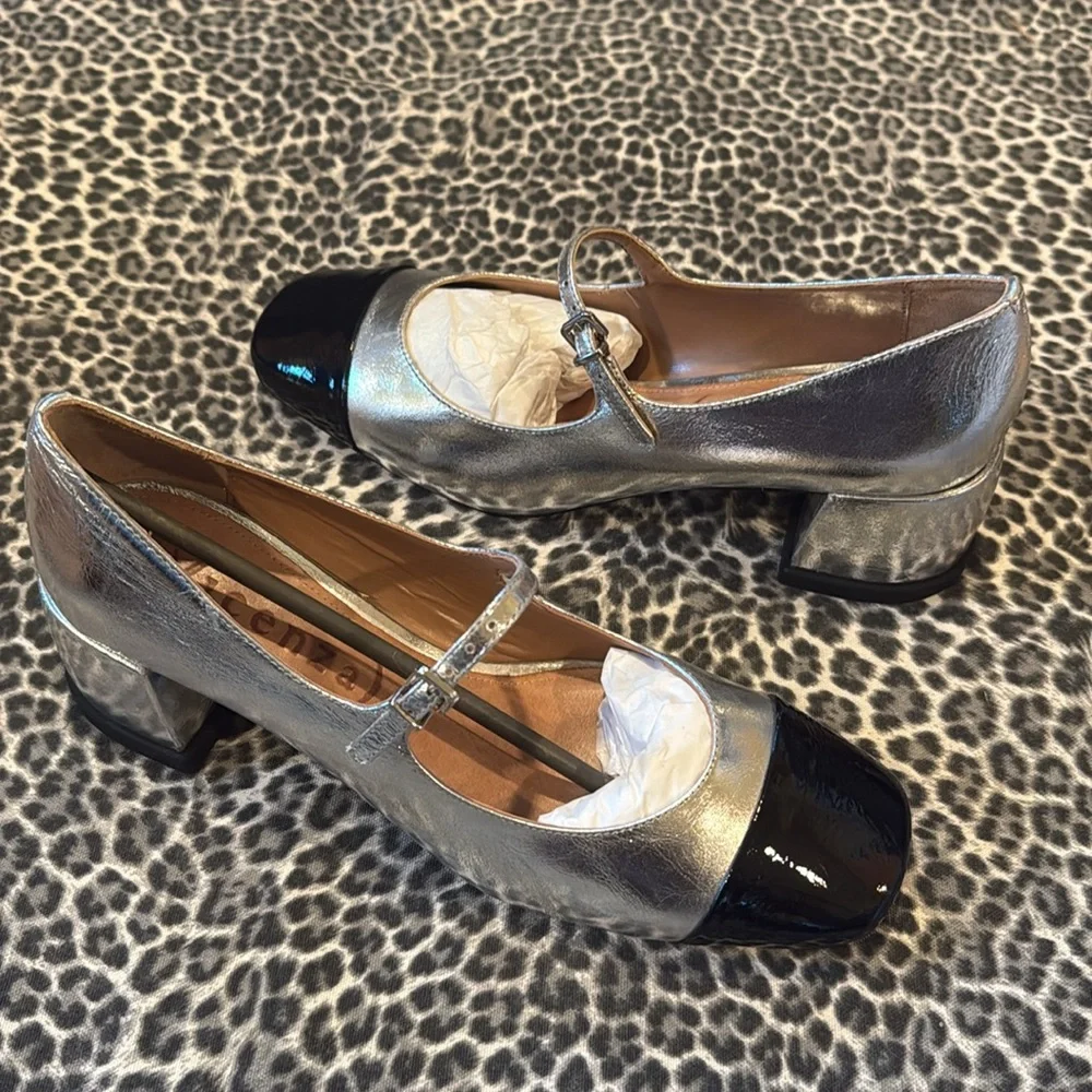 Anthropologie Vicenza ColorBlock MaryJanes Silver Patent Black Size 40 NIB
